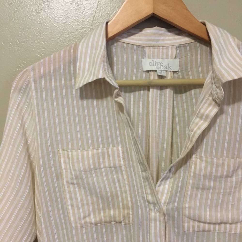Olive & Oak front tie blouse